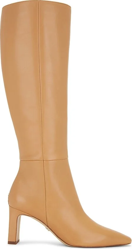 Sylvia Boot