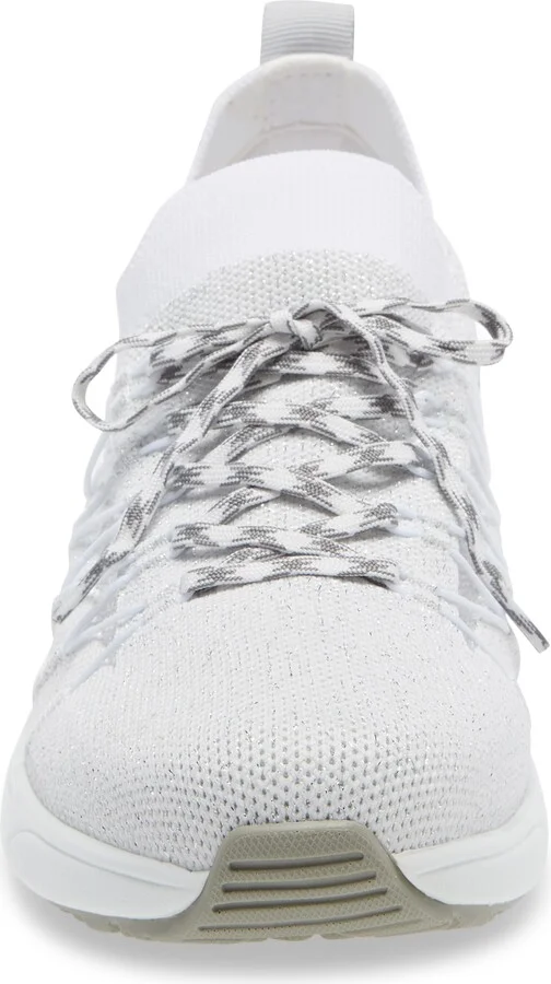 Synq 2 Knit Sneaker - Image 10