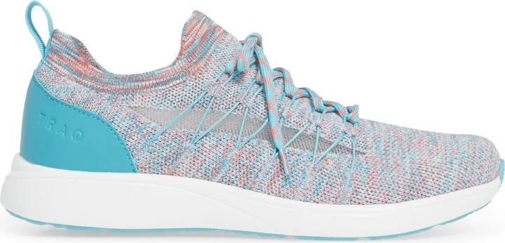 Synq Knit Sneaker - Image 3