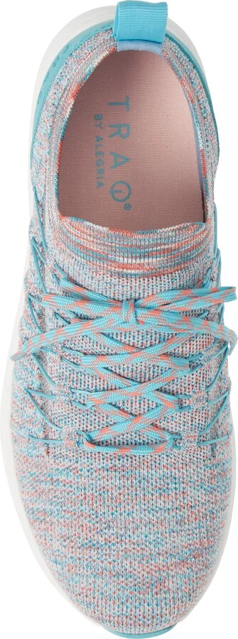Synq Knit Sneaker - Image 5