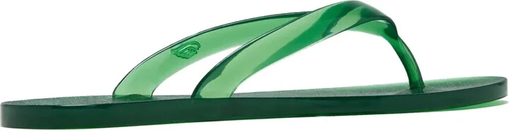 T-bar flip-flops