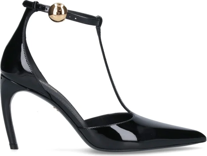 't-strap' Pumps