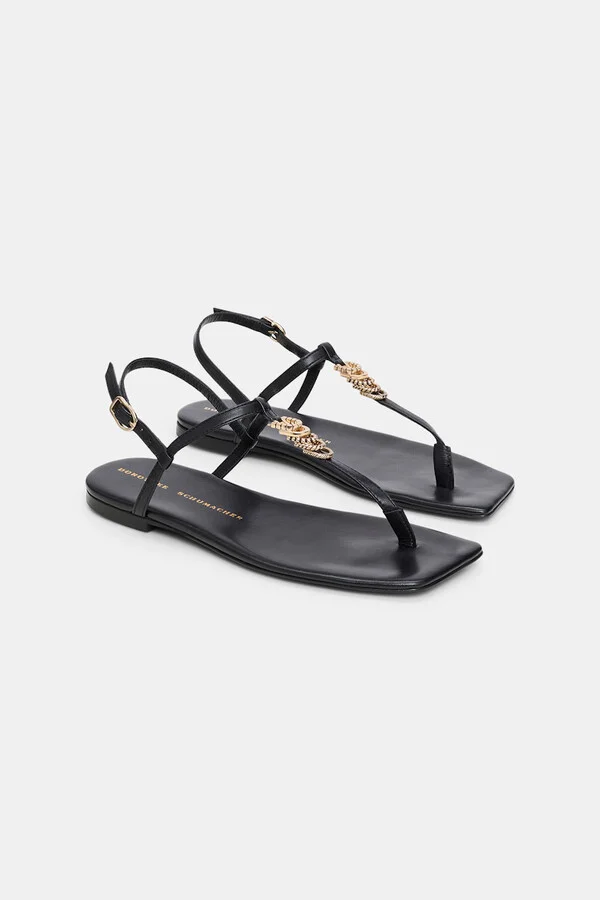 T-strap sandals with D-rings - Image 7