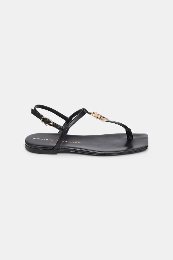 T-strap sandals with D-rings
