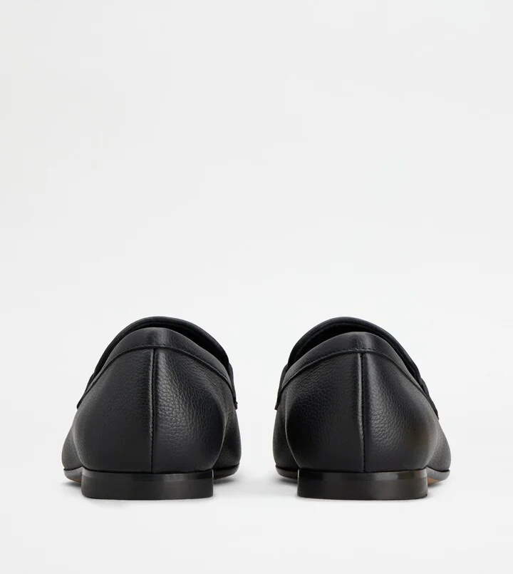T Timeless Loafers in Leather - Image 3