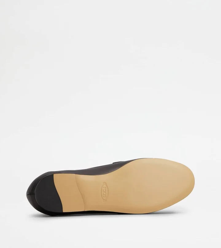 T Timeless Loafers in Leather - Image 4