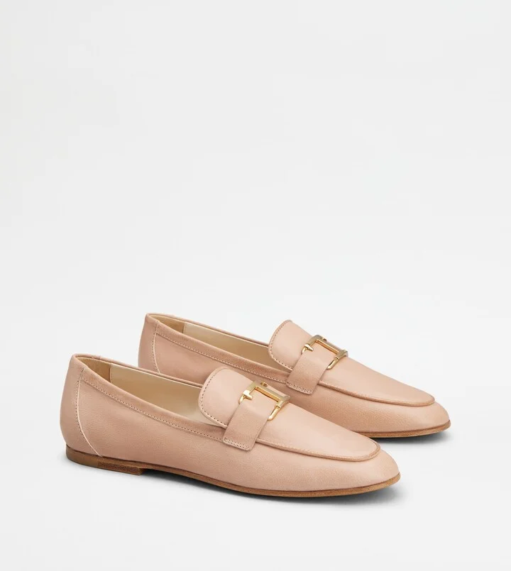 T Timeless Loafers in Leather - Image 2