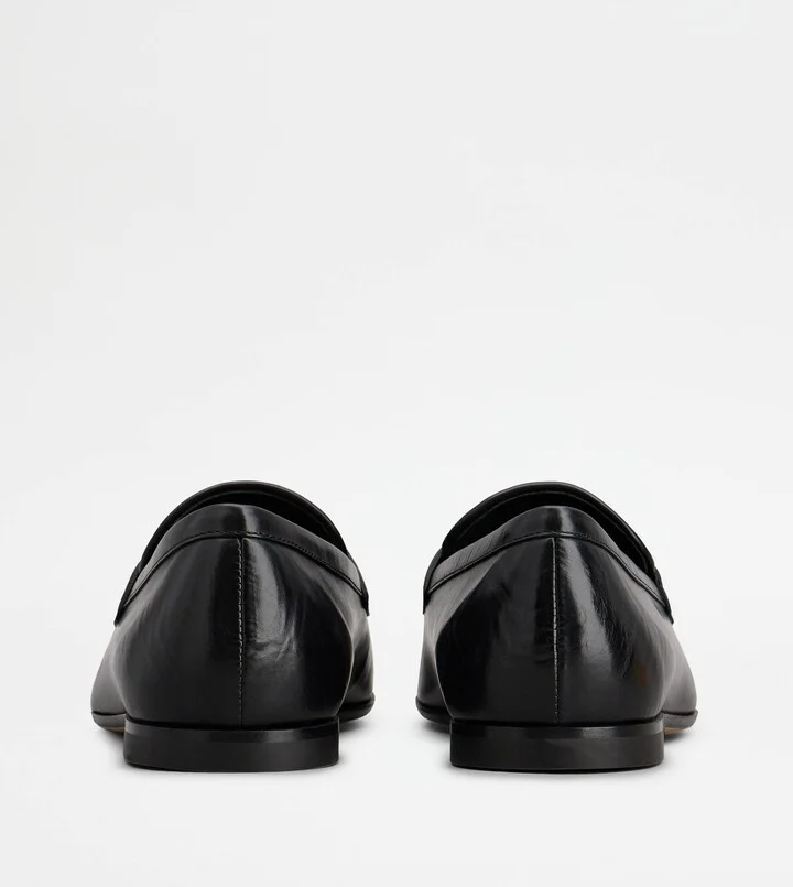 T Timeless Loafers in Leather - Image 3