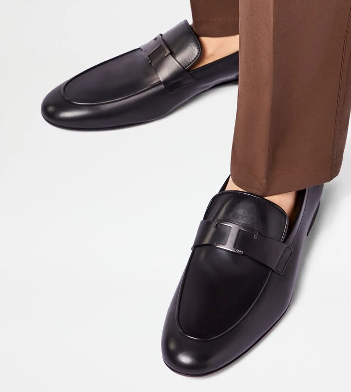 T Timeless Loafers in Leather - Image 6