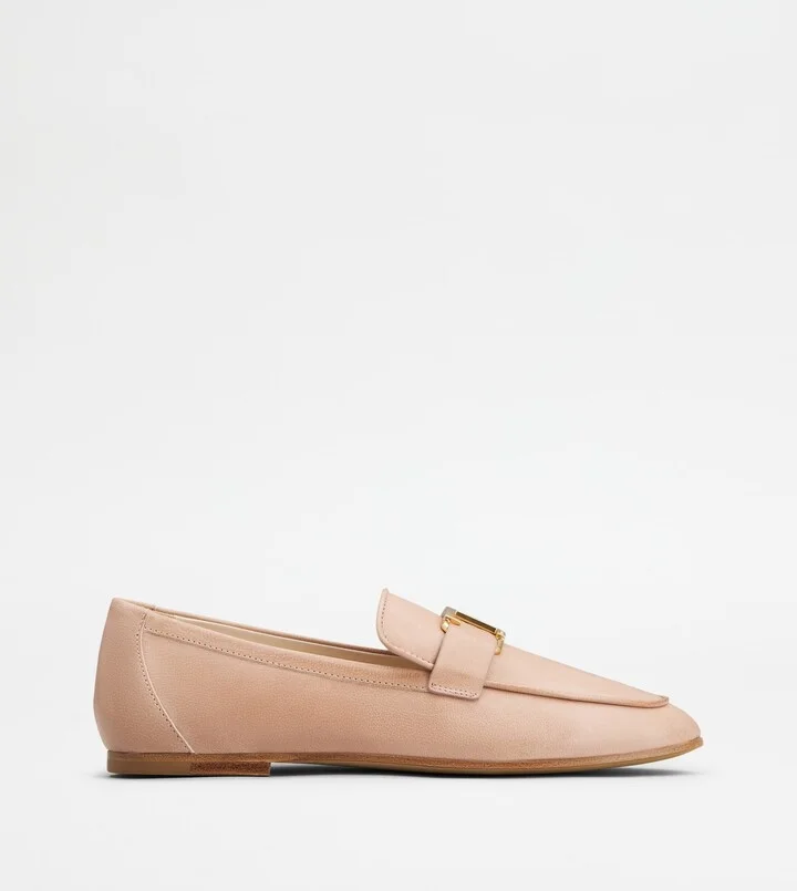 T Timeless Loafers in Leather