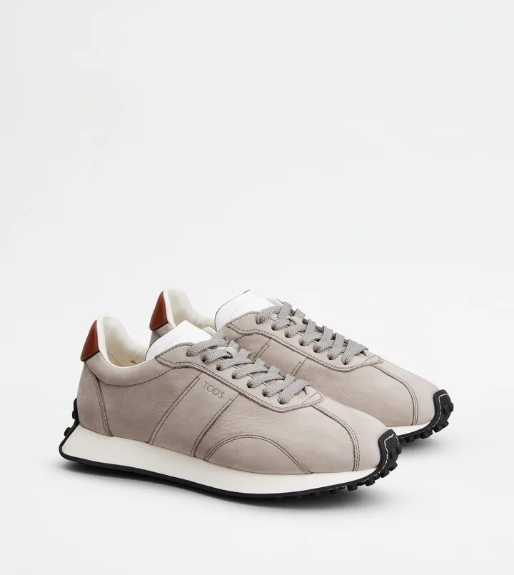 T Vintage Sneakers in Leather - Image 2