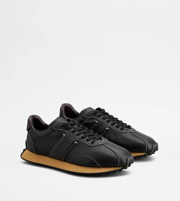 T Vintage Sneakers in Leather - Image 2