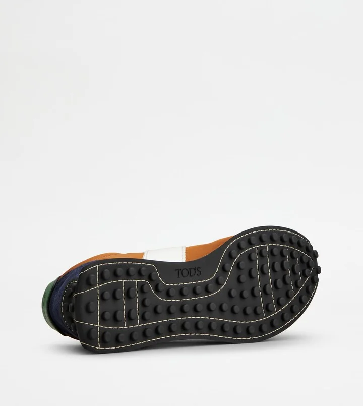 T Vintage Sneakers in Leather and Fabric - Image 4