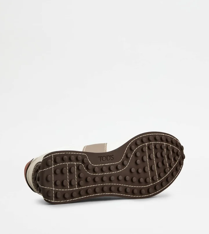T Vintage Sneakers in Leather and Fabric - Image 4