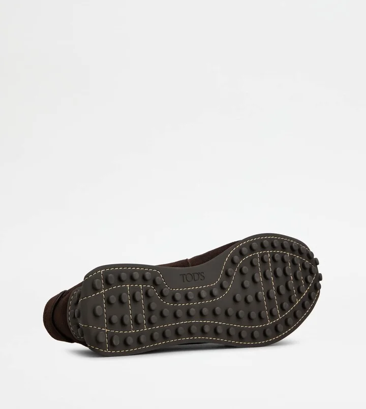 T Vintage Sneakers in Pashmy Suede - Image 4