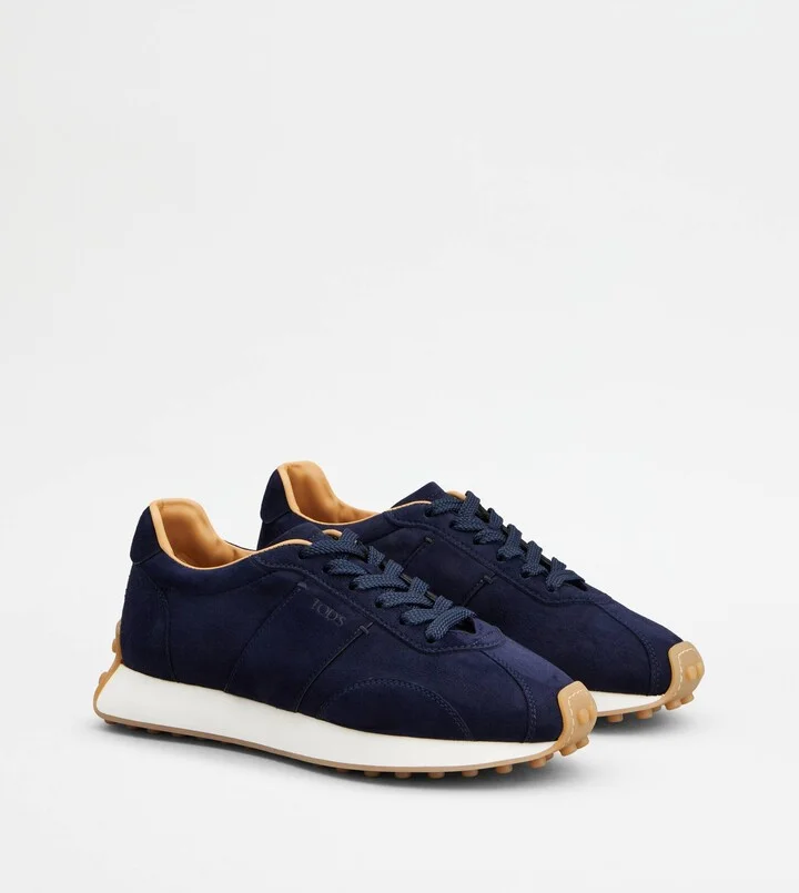 T Vintage Sneakers in Suede - Image 2
