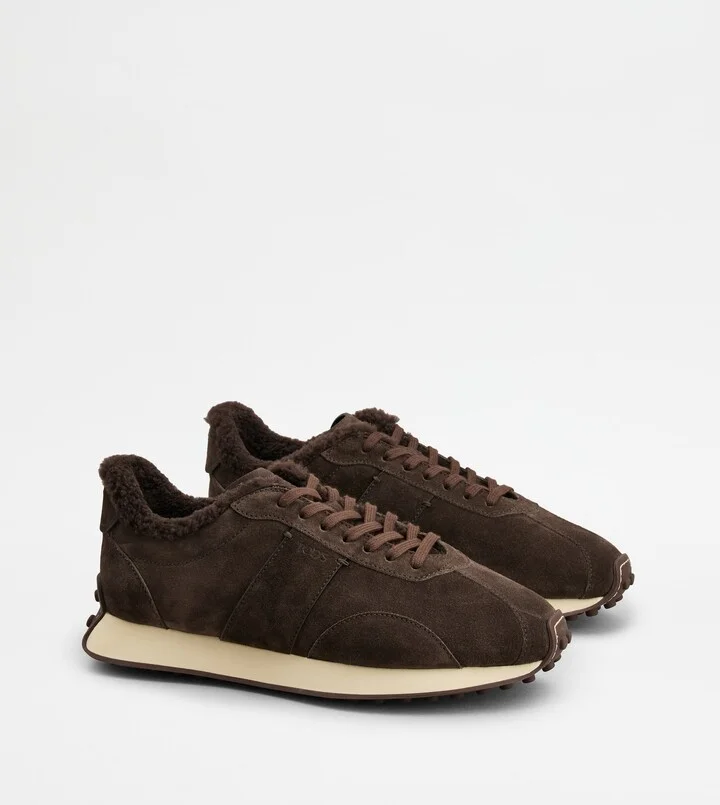 T Vintage Sneakers in Suede - Image 2