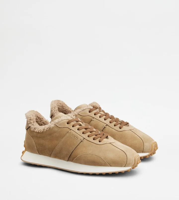 T Vintage Sneakers in Suede - Image 2