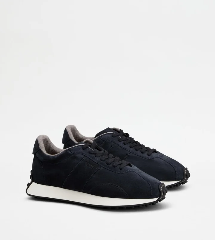 T Vintage Sneakers in Suede - Image 2