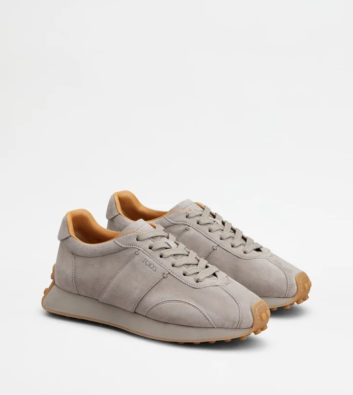 T Vintage Sneakers in Suede - Image 2