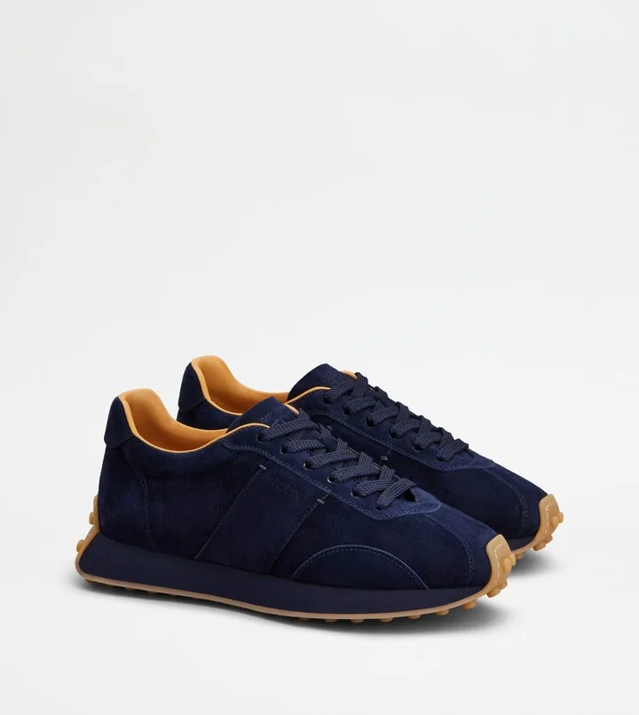 T Vintage Sneakers in Suede - Image 2
