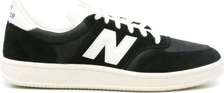 T500 sneakers