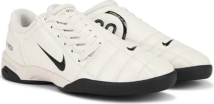 T90 Sneaker