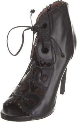 Tabitha Simmons - Image 2