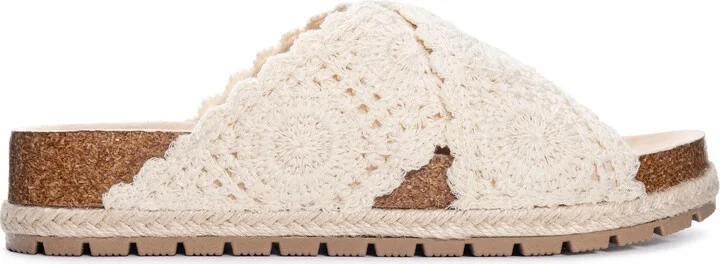 Tacoma Crochet Slide Sandal - Image 3