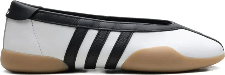 Taekwondo Mei Ballet "Cloud White/Core Black/Gum" sneakers