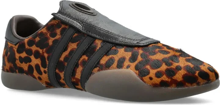 Taekwondo Mei sneakers - Image 4