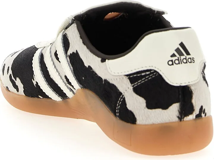 'taekwondo Mei' Sneakers - Image 3