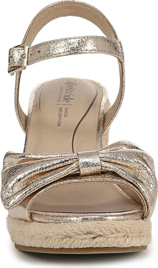 Tahlia Wedge - Image 4