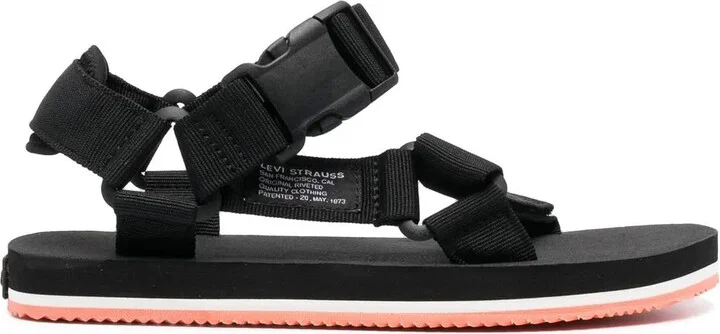 Tahoe side logo-patch sandals