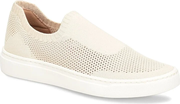 Tai Leather Sneaker