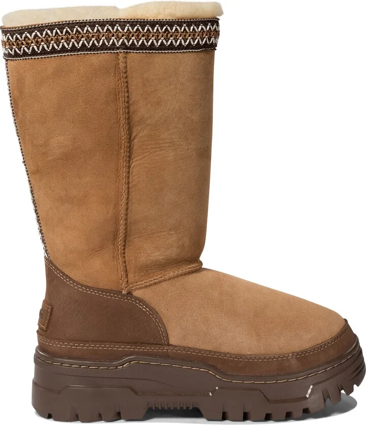 Tall Trailgazer Boots Beige