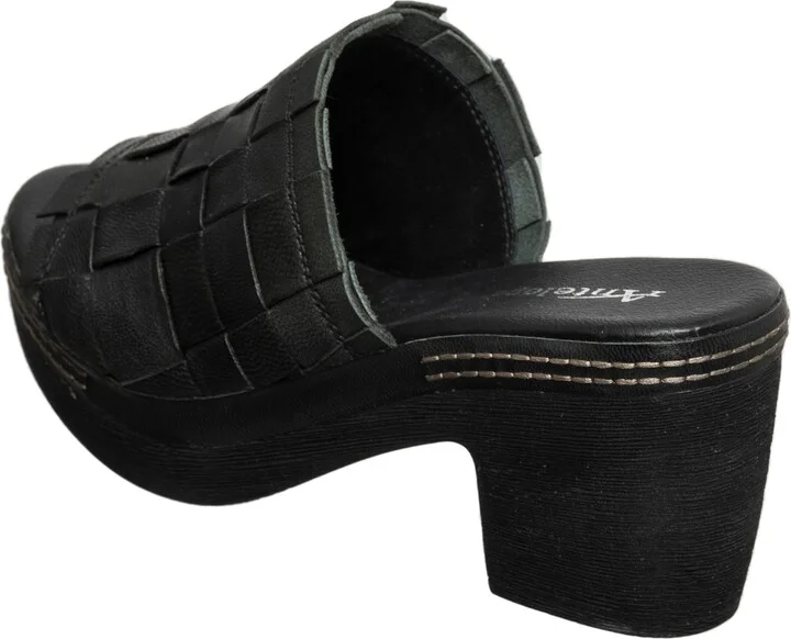 Tamia Weave Slide Sandal - Image 2