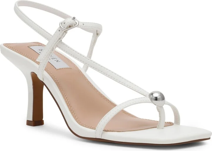 Tamila Sandal