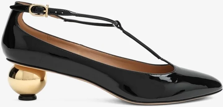 Tania 40 T-strap Pumps in Patent-Leather