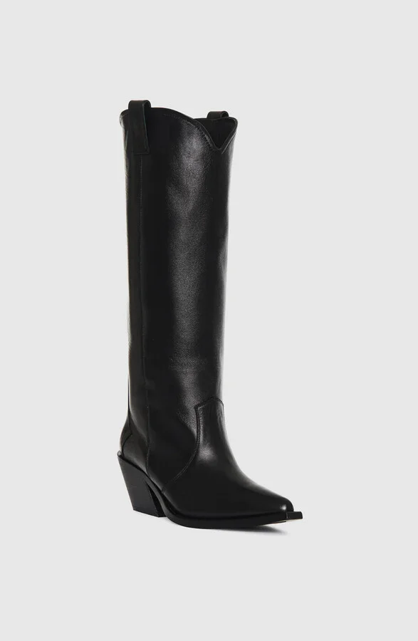 Tania Boots