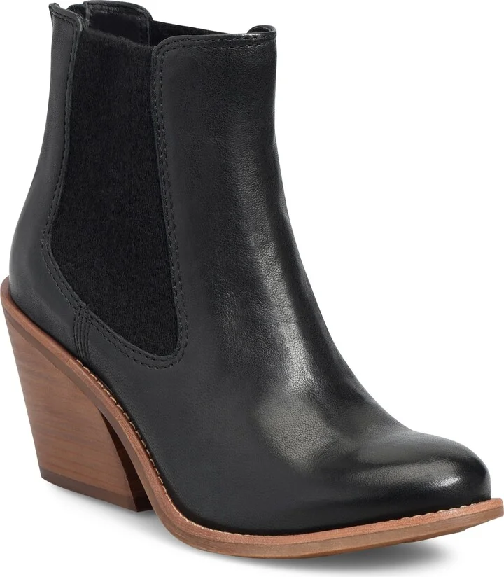 Tara Bootie
