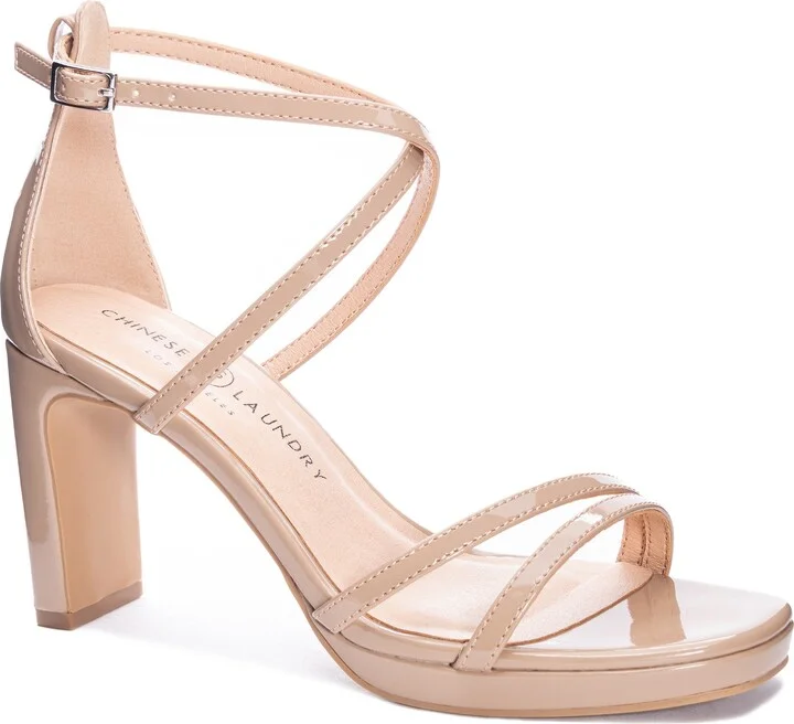 Taryn Sandal