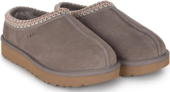 Tasman Logo Embossed Slippers - Image 4