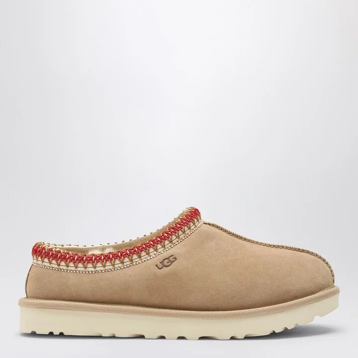 Tasman sand-coloured slipper