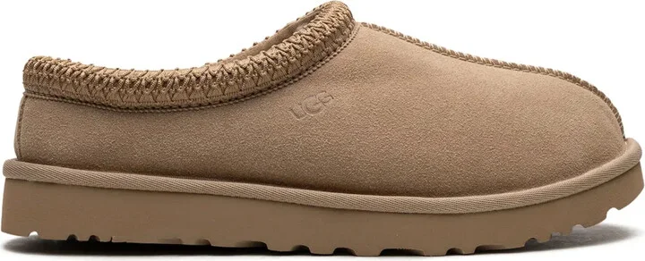 Tasman "Sand" suede slippers