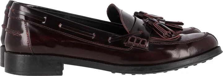 Tassel Detail Loafers in Burgundy Leather