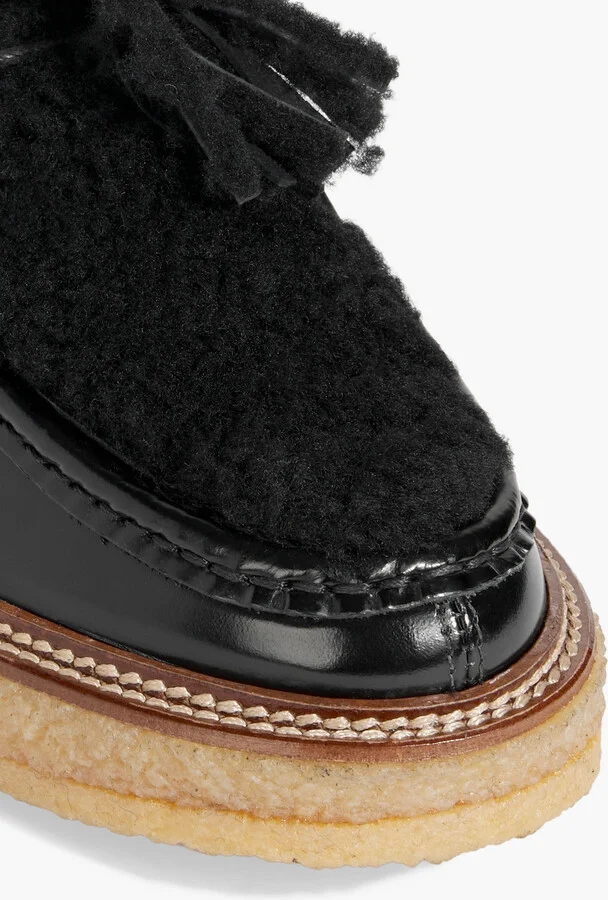 Tasseled shearling and glossed-leather loafers - Image 4