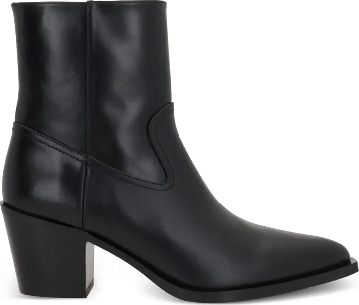 Tate boots