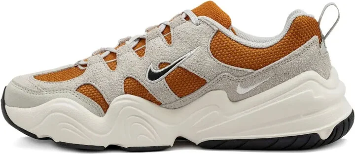 Tech Hera "Monarch/Light Bone/Sail/Black" sneakers - Image 3
