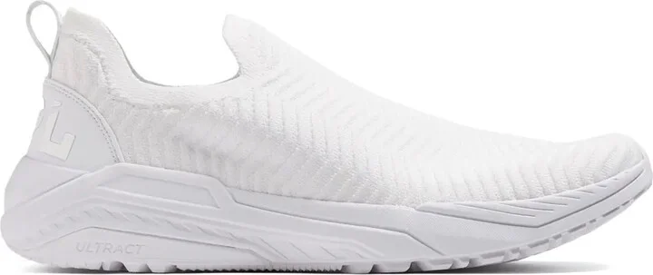 TechLoom Traveler sneakers